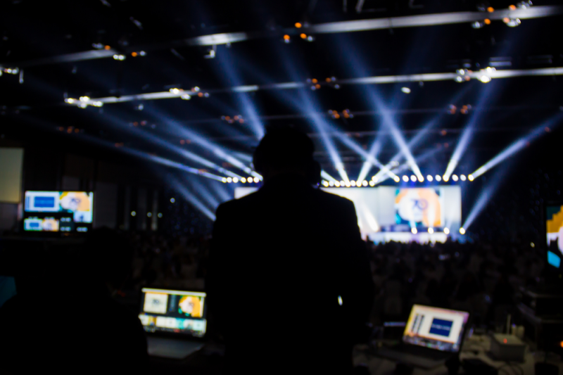 Painel de LED para Shows: Iluminação Perfeita