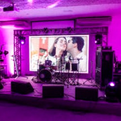 painel led casamento